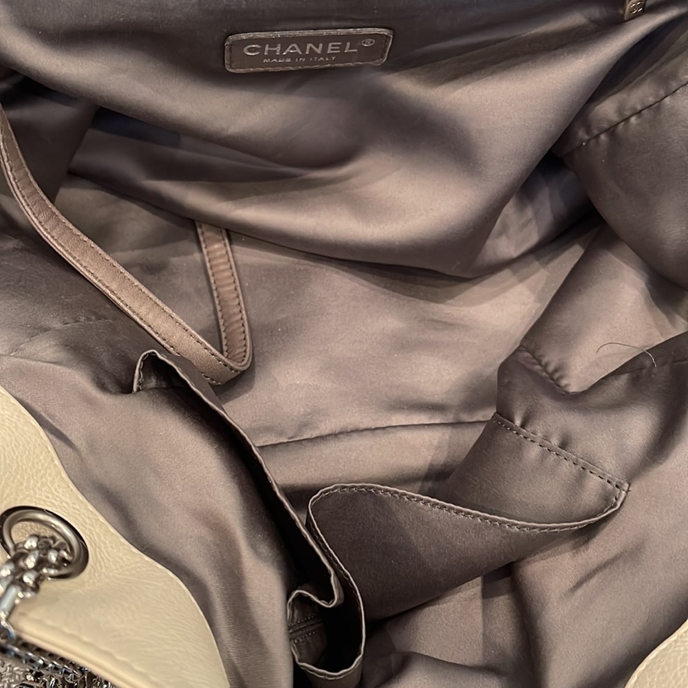 Authentic Chanel Handbag - Picture 3 of 3